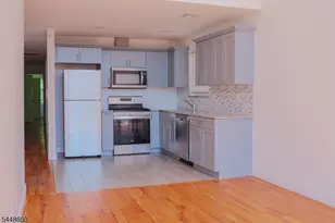 83 Stuyvesant Ave., Newark, NJ 07106 - Photo 4
