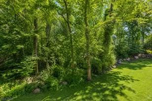 5103 Pointe Gate Dr, Livingston Twp., NJ 07039 - Photo 20