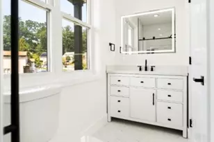 89 Susan Ct, Clifton, NJ 07012 - Photo 10