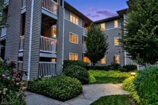125 Orchard Park, Allendale, NJ 07401 - Photo 1