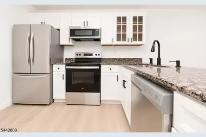 771 Summer Ave Unit #1A, Newark, NJ 07104 - Photo 6