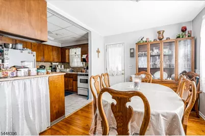 512 Voorhees Ave, Middlesex, NJ 08846 - Photo 4