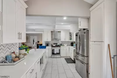 18 N 8th St, Paterson, NJ 07522 - Photo 12