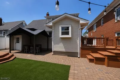 18 N 8th St, Paterson, NJ 07522 - Photo 32