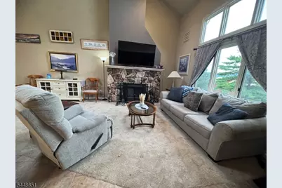 7 Pevero Dr #8, Vernon Twp., NJ 07462 - Photo 10