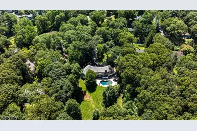 100 Pine Grove Rd, Berkeley Heights Township, NJ 07922 - Photo 6