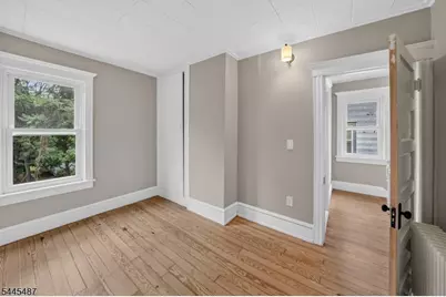 678 Ridgedale Ave, Woodbridge Township, NJ 07095 - Photo 14