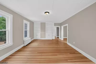 678 Ridgedale Ave, Woodbridge Township, NJ 07095 - Photo 8