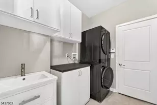 29 Norton Rd, Hillsborough Township, NJ 08844 - Photo 28