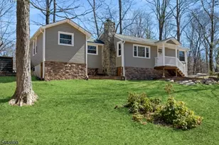 100 Poplar Ln, Vernon, NJ 07422 - Photo 40