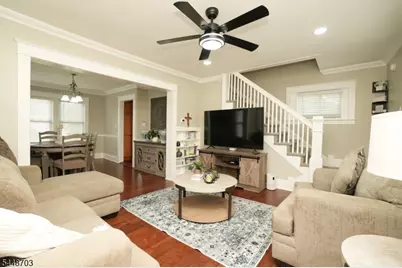 328 Mayhill St, Saddle Brook Township, NJ 07663 - Photo 10
