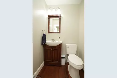 328 Mayhill St, Saddle Brook Township, NJ 07663 - Photo 24