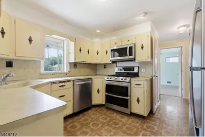 20 Sunnyside Rd, West Orange Township, NJ 07052 - Photo 12