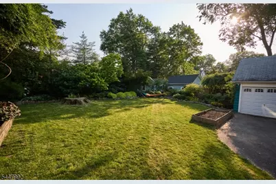 493 Richmond Ave, Maplewood, NJ 07040 - Photo 40