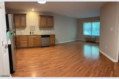 4 Centennial Ave #4C, Cranford Township, NJ 07016 - Photo 6