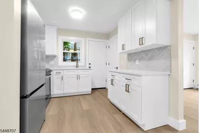141 Myrtle Ave, Irvington, NJ 07111 - Photo 6