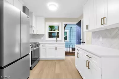141 Myrtle Ave, Irvington, NJ 07111 - Photo 8