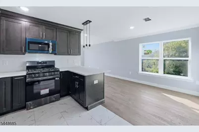 339 Court St, Elizabeth, NJ 07206 - Photo 10