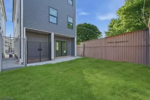 339 Court St, Elizabeth, NJ 07206 - Photo 34