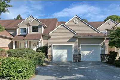 30 Bourne Ci, Hardyston Township, NJ 07419 - Photo 2