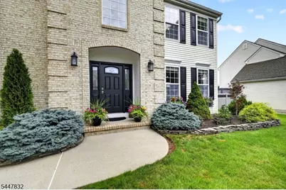 6 Bluebird Way, Raritan, NJ 08869 - Photo 4