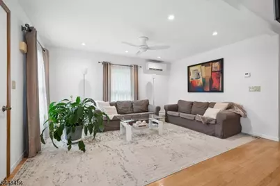 179 Maple St, Bridgewater, NJ 08807 - Photo 12