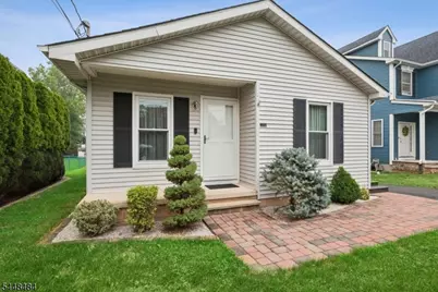 179 Maple St, Bridgewater, NJ 08807 - Photo 2