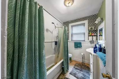 288 Pomona Ave #3, Newark, NJ 07112 - Photo 8