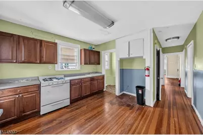 288 Pomona Ave #3, Newark, NJ 07112 - Photo 34