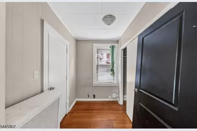 288 Pomona Ave #3, Newark, NJ 07112 - Photo 32