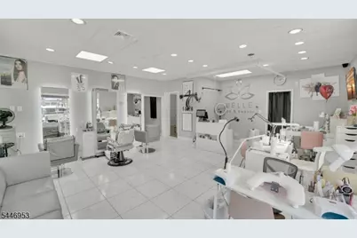 217 Jefferson St, Newark, NJ 07105 - Photo 10