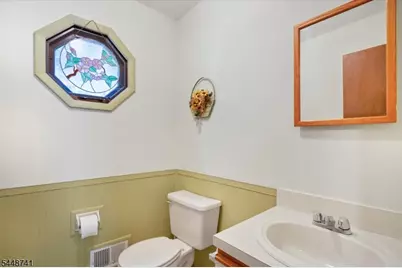 3F Brookside Hts #F, Wanaque, NJ 07465 - Photo 12