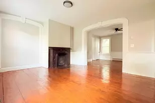 136 Main St, Flemington, NJ 08822 - Photo 2