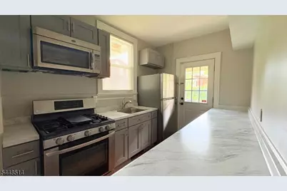 136 Main St #2, Flemington, NJ 08822 - Photo 12