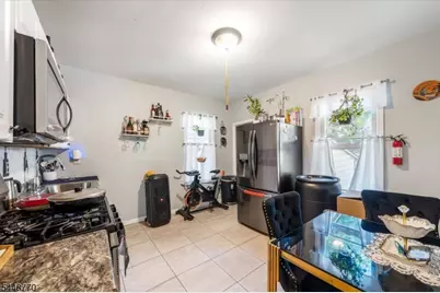 413 Hamilton Ave, Paterson, NJ 07514 - Photo 6