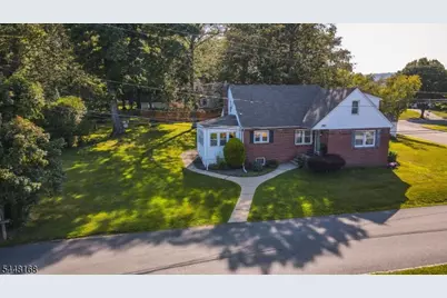 1 Tonneson Dr, Roxbury Township, NJ 07876 - Photo 32