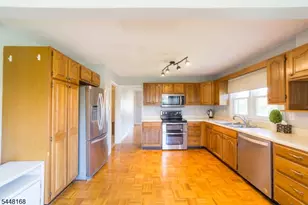1 Tonneson Dr, Roxbury Township, NJ 07876 - Photo 10