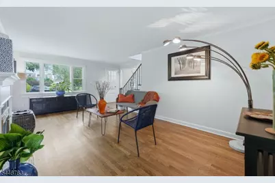 15 Crystal Ave, West Orange Township, NJ 07052 - Photo 8
