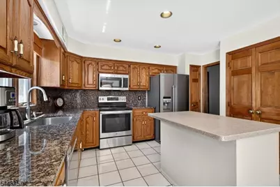 15 Hoffman Pl, Montgomery Township, NJ 08502 - Photo 14