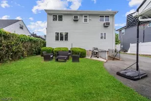 101 Maple Hill Rd, Clifton, NJ 07013 - Photo 26