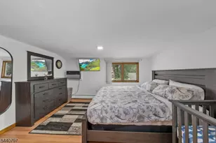 101 Maple Hill Rd, Clifton, NJ 07013 - Photo 14