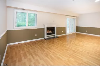 141 Woods Edge Dr #141, Roxbury Township, NJ 07876 - Photo 4