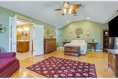 99 Duval St, Bridgewater, NJ 08807 - Photo 18