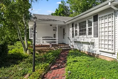 99 Duval St, Bridgewater, NJ 08807 - Photo 2