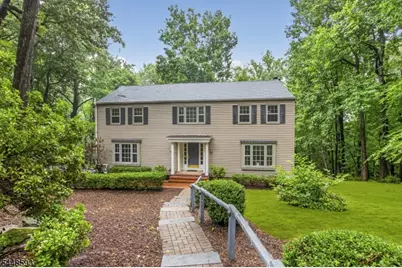 9 E Fox Chase Rd, Chester, NJ 07930 - Photo 1