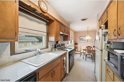 72 Maitland Ave, Hawthorne, NJ 07506 - Photo 18