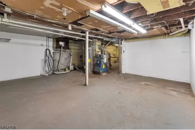 673 Clifton Ave, Clifton, NJ 07011 - Photo 10
