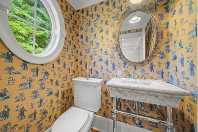 1 Warwick Rd, Mountain Lakes, NJ 07046 - Photo 18