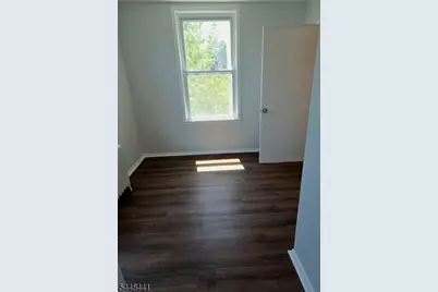 23 Tichenor Pl #2, Montclair, NJ 07042 - Photo 12