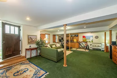 121 Maxim Dr, Hopatcong, NJ 07843 - Photo 32